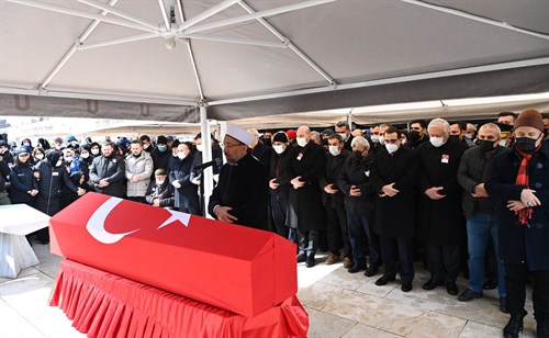 Şehit Komiser Yardımcısı Abdullah Yasir Birinci Marmara Üniversitesi İlahiyat Fakültesi Camii'nden Son Yolculuğuna Uğurlandı